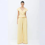 Amarelo